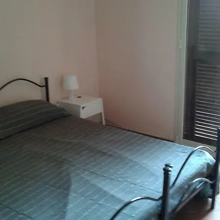 Etnaland House Патерно